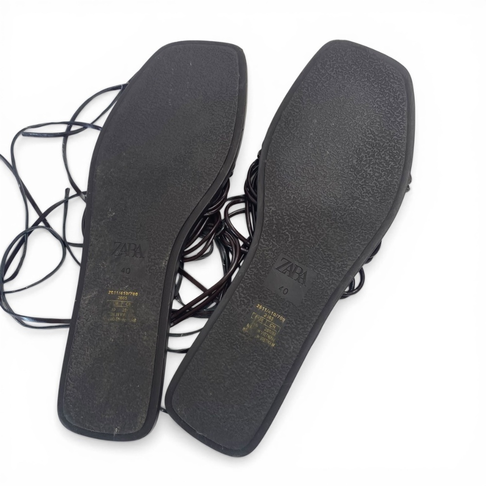 ZARA Flat Lace-up Sandals with multiple straps in Brown Size 40 - Picture 6 of 7